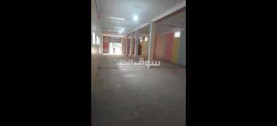 Magasin 200m² - 3