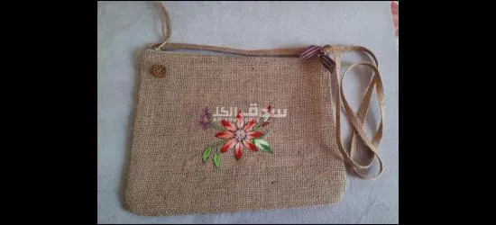 Sacs et pochettes originaux en broderie à mains - 5