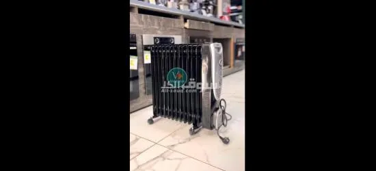 Exquisite Hand-Woven Silk Rug (100x70cm) - 2