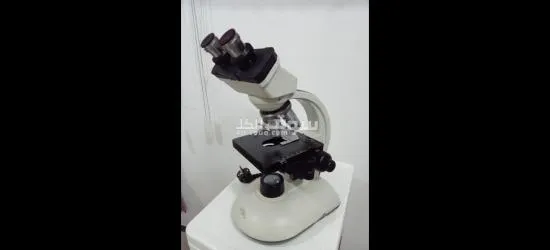 MICROSCOPE OPTIQUE